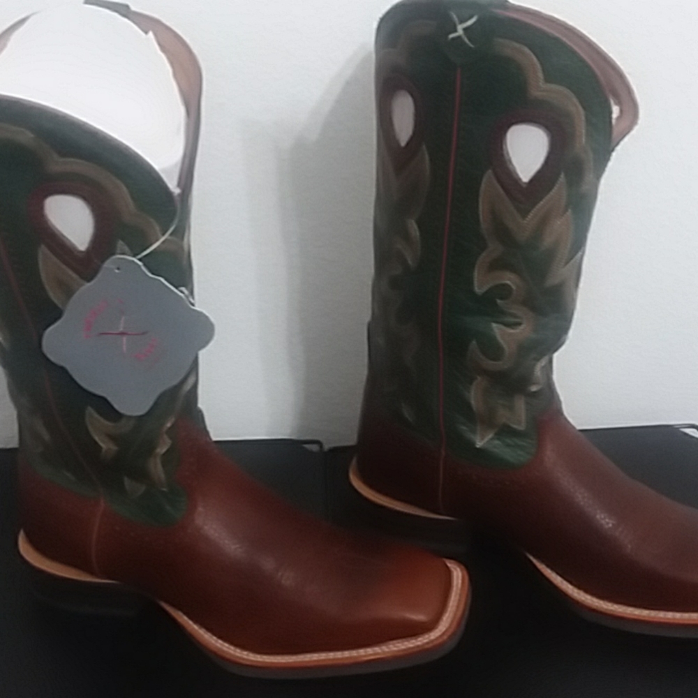 New Twisted X Boot